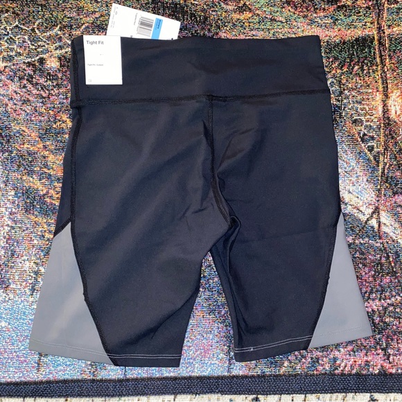 Air Jordan Women's Heritage Legging Shorts DO5026-010 AUTHENTIC NEW Size Medium - Picture 6 of 6